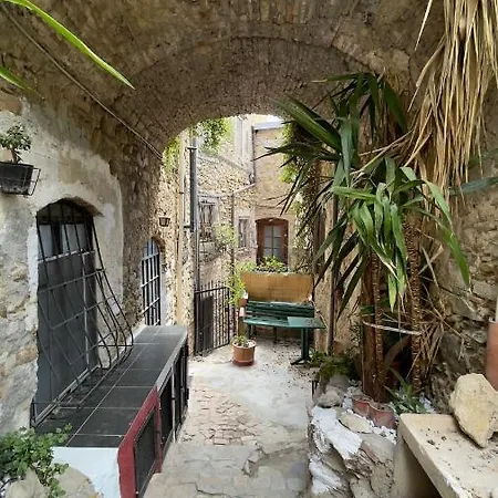 La Grotta Di Nino Sanremo